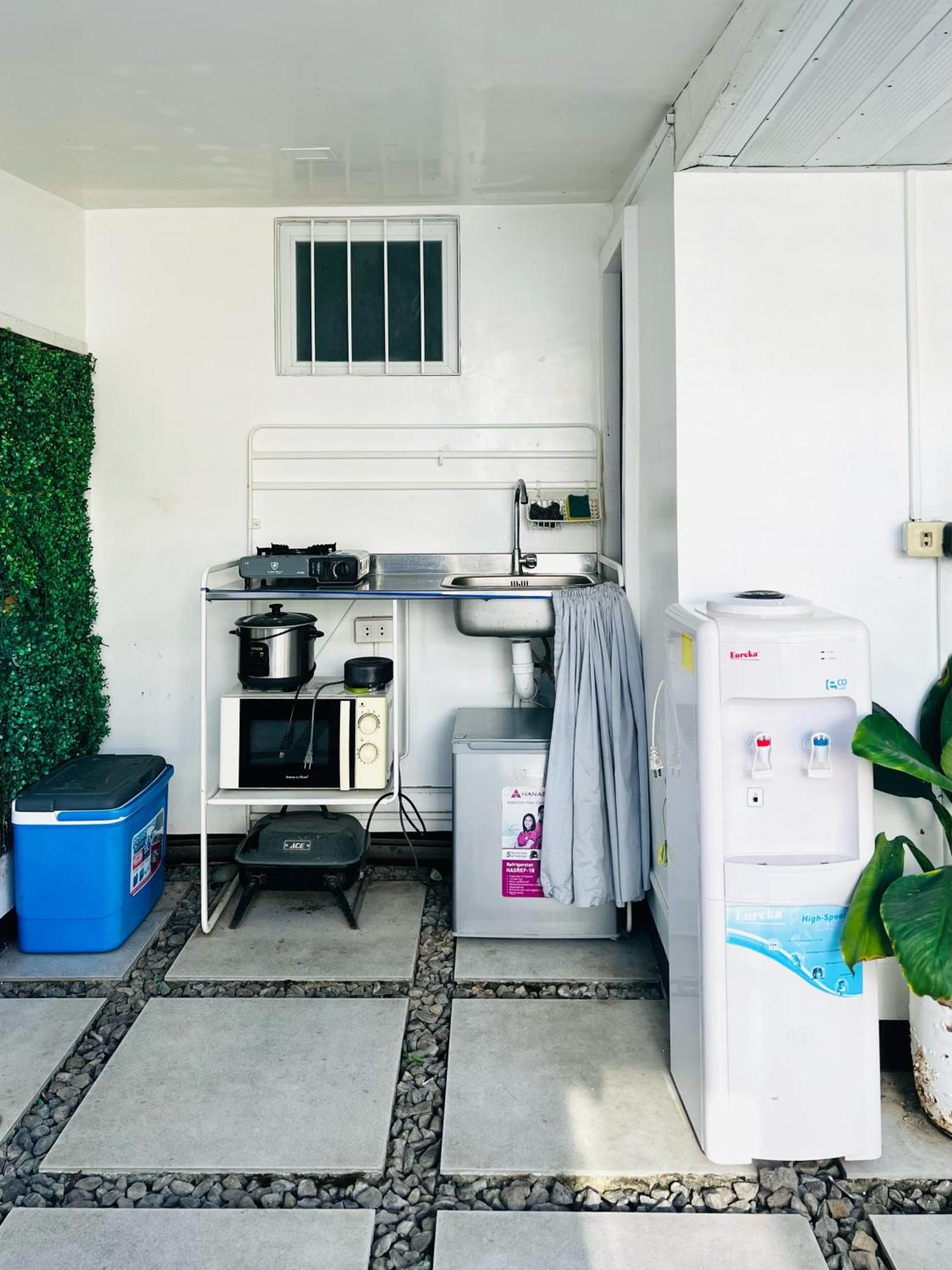 Modern Guesthouse Near Beach In Nasugbu, Batangas 외부 사진