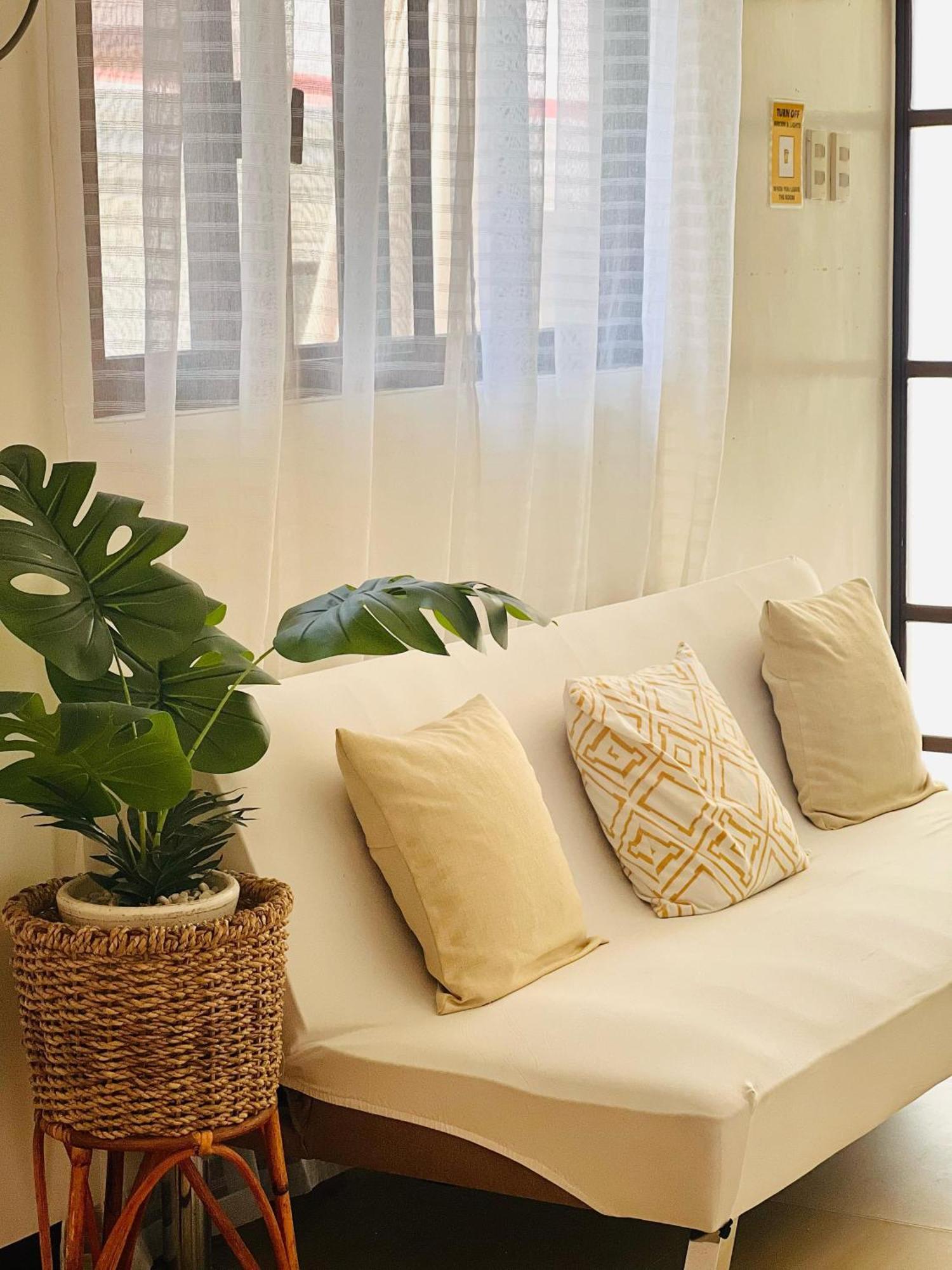 Modern Guesthouse Near Beach In Nasugbu, Batangas 외부 사진